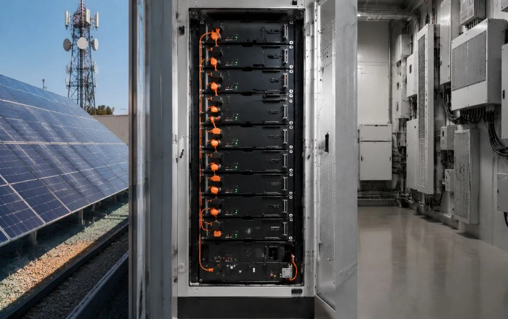 How Lithium Batteries Are Used in Manufacturing, Solar & Telecom Industries (2026 Guide)
